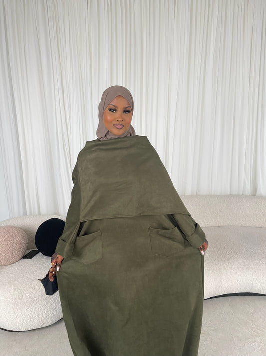 Green Closed Winter Abaya