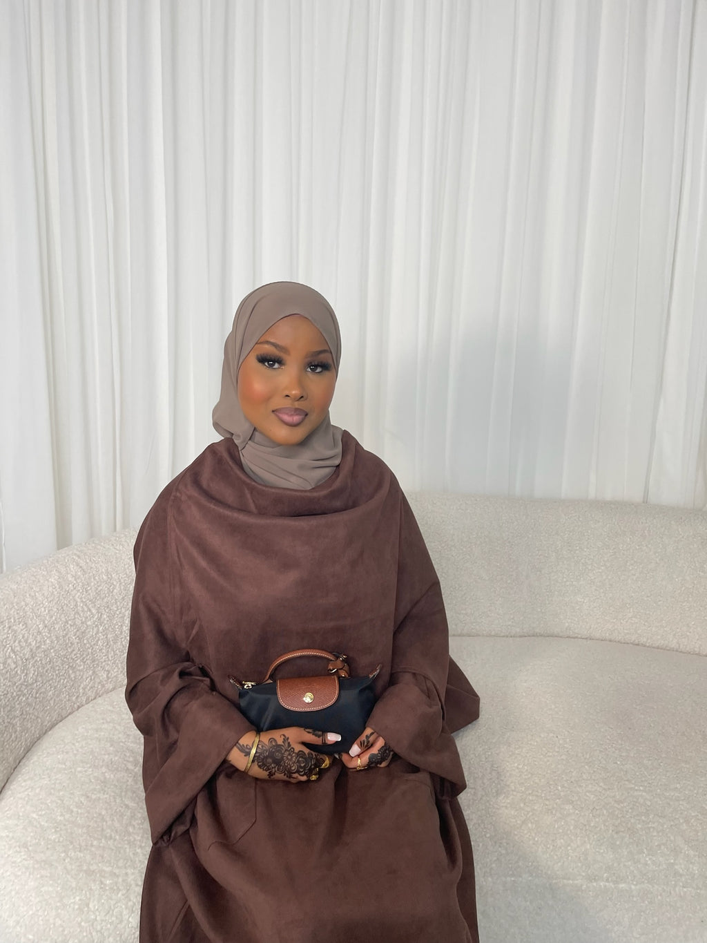 Dark Brown Closed Winter Abaya